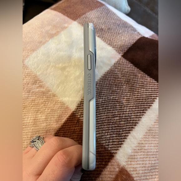 OtterBox Symmetry Series Case for iPhone 13 Pro - Picture 12 of 13